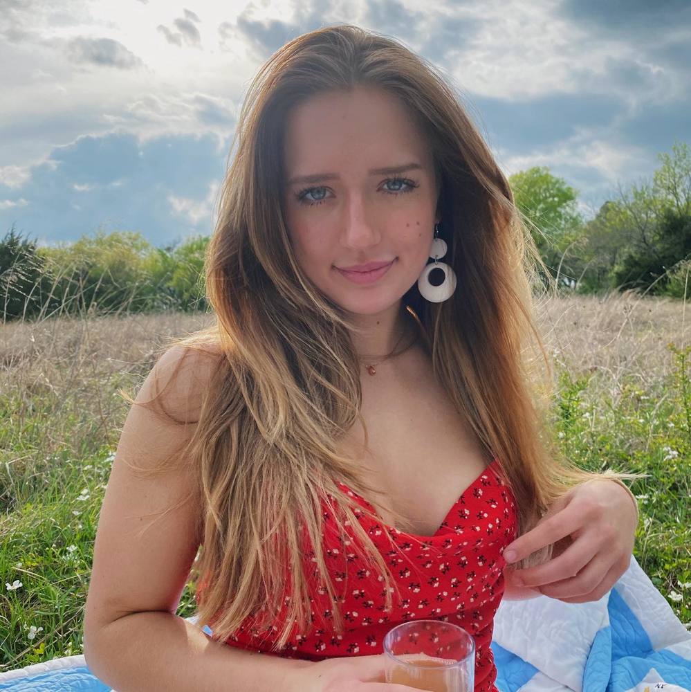 Meet your Posher, Jenny